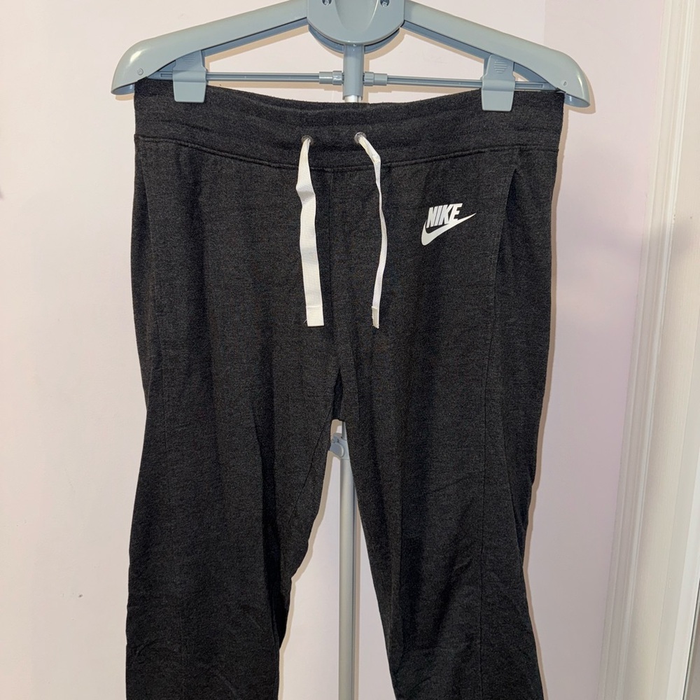 Nike Women’s Dark Grey Cropped Joggers with White Drawstring